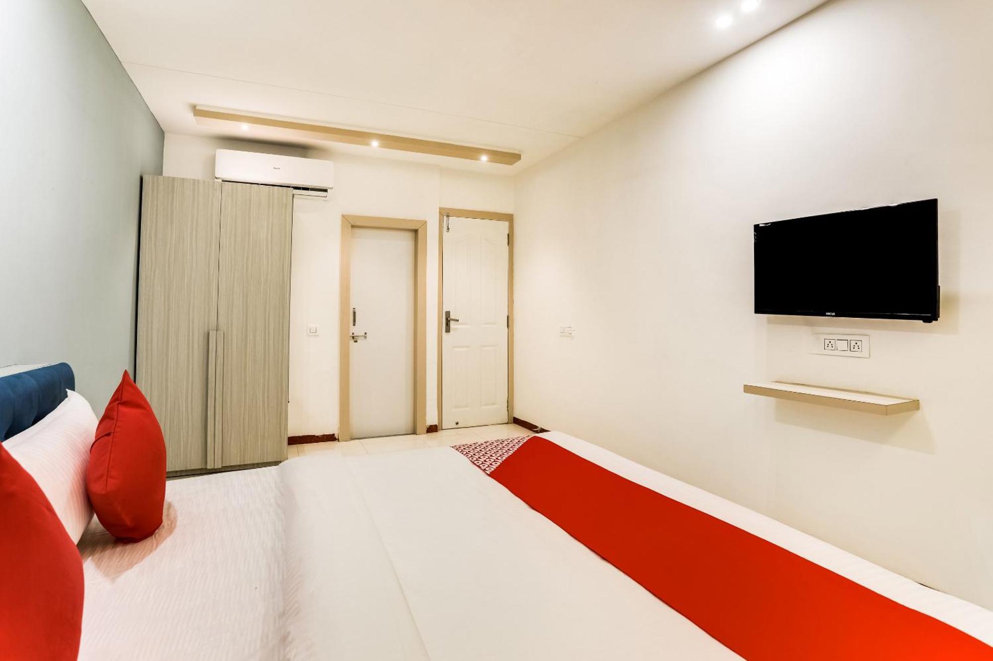 Hotel O Omkar Індаур Екстер'єр фото